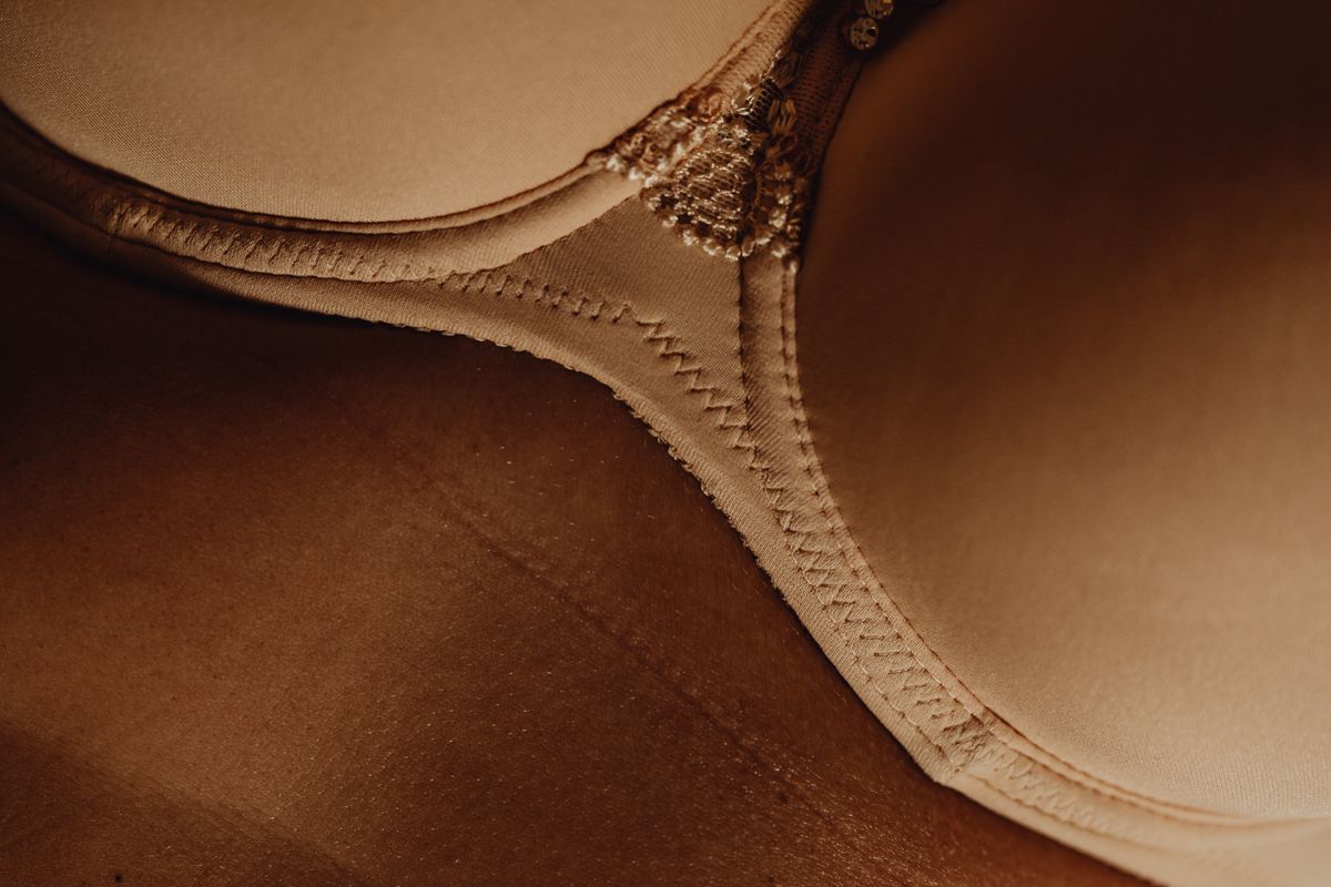 What Is the Center Gore on a Bra? Heights, Widths and What It Actually Does