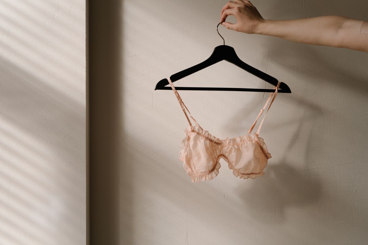 Underwire Poking Into Your Chest? Causes, Fixes & When to Replace